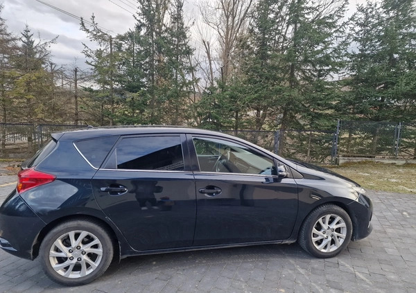 Toyota Auris cena 38900 przebieg: 94000, rok produkcji 2014 z Muszyna małe 79